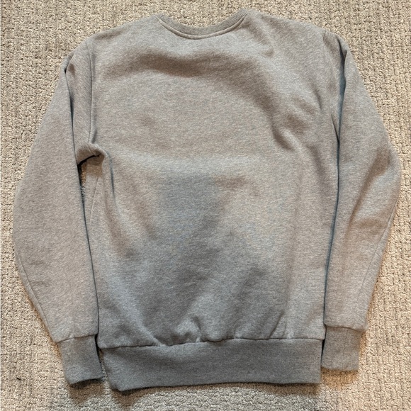 Ellesse Heather Gray Crewneck with Logo - Picture 2 of 6